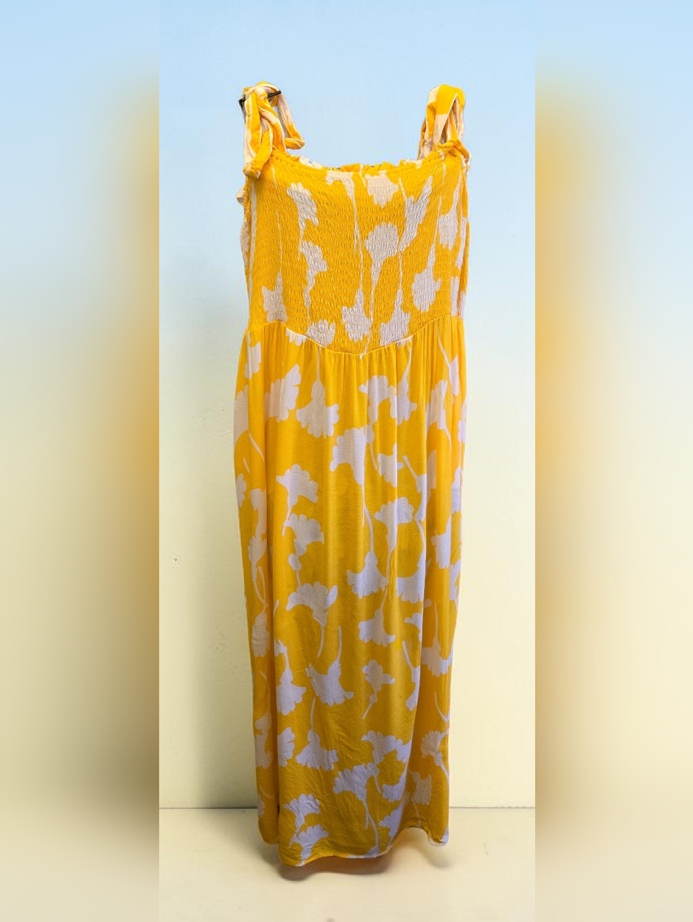 Diane Von Furstenberg Yellow and White Floral Tie-Shoulder Maxi Dress Sizr 1X - Picture 4 of 6